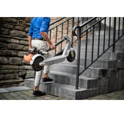 Электросамокат Segway Ninebot MAX G30LE